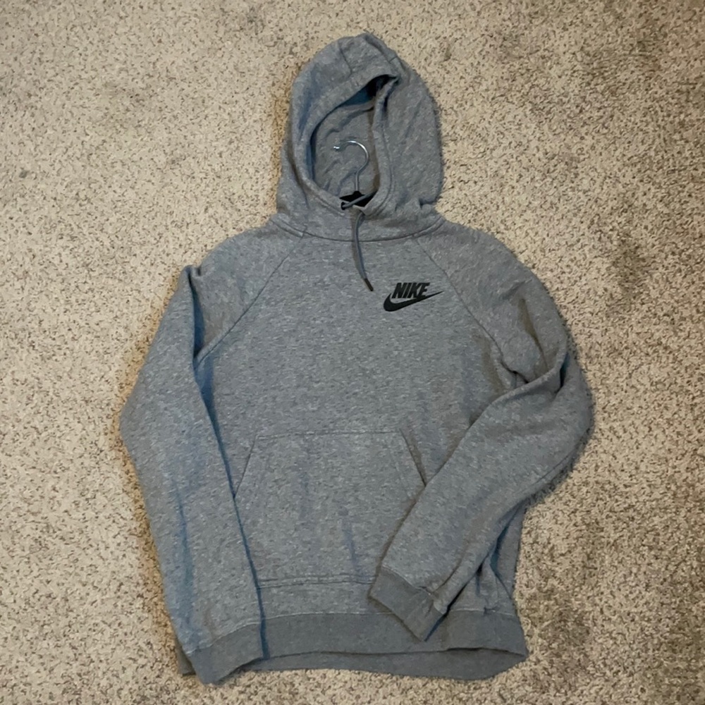 Nike sweater size small
